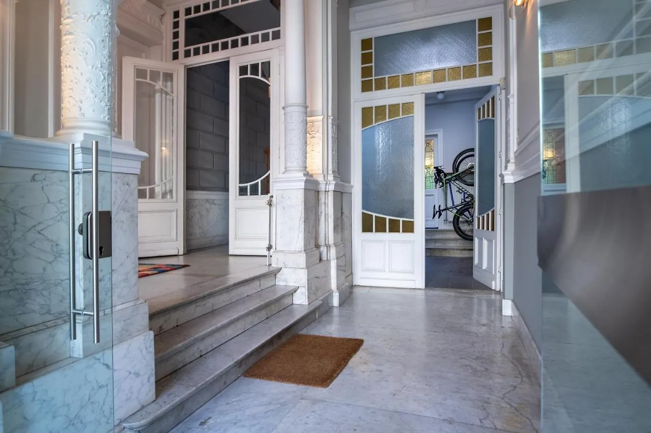 Garden Of Eden Bed & Breakfast Antwerp